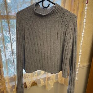 American Eagle Outfitters Gray Ribbed Turtleneck Sweater